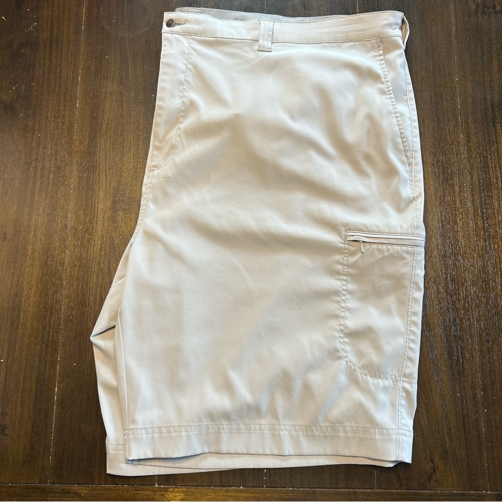 Callaway Men’s Shorts 54b Light Gray